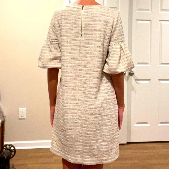 Casual dress with pockets!! - Picture 3 of 4